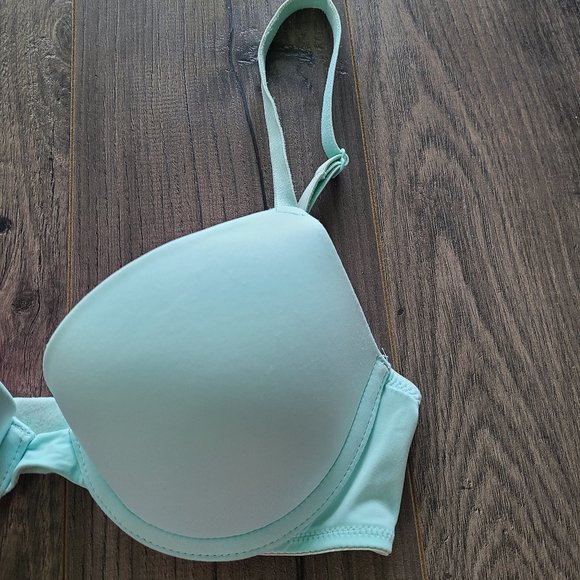 Victoria's Secret Wear Everywhere Push Up Multiway Bra - Picture 8 of 9